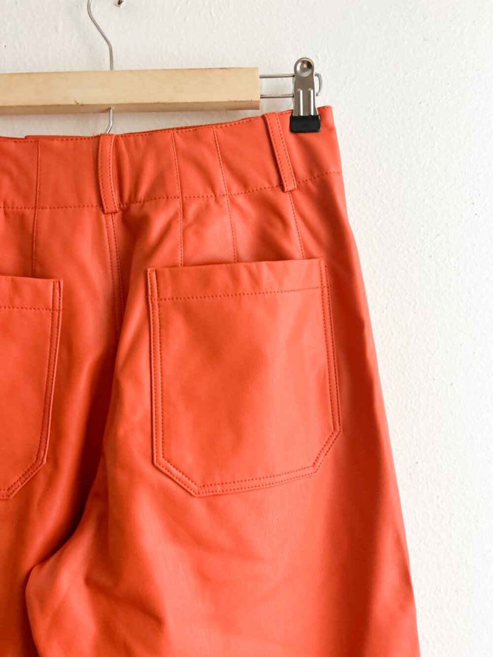 Maeve by Anthropologie The Colette Faux Leather Orange/Pumpkin Pants Sz 27 - Picture 8 of 9